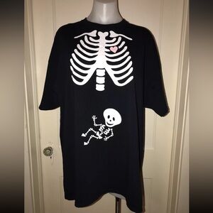 Mother Mom Baby Skull Skeleton Pregnant Child Bones Womens T-Shirt Cute Tee XL